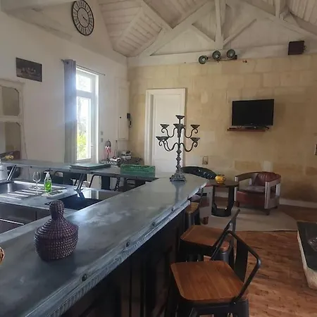 Proche De L'amelie - 3057 Villa